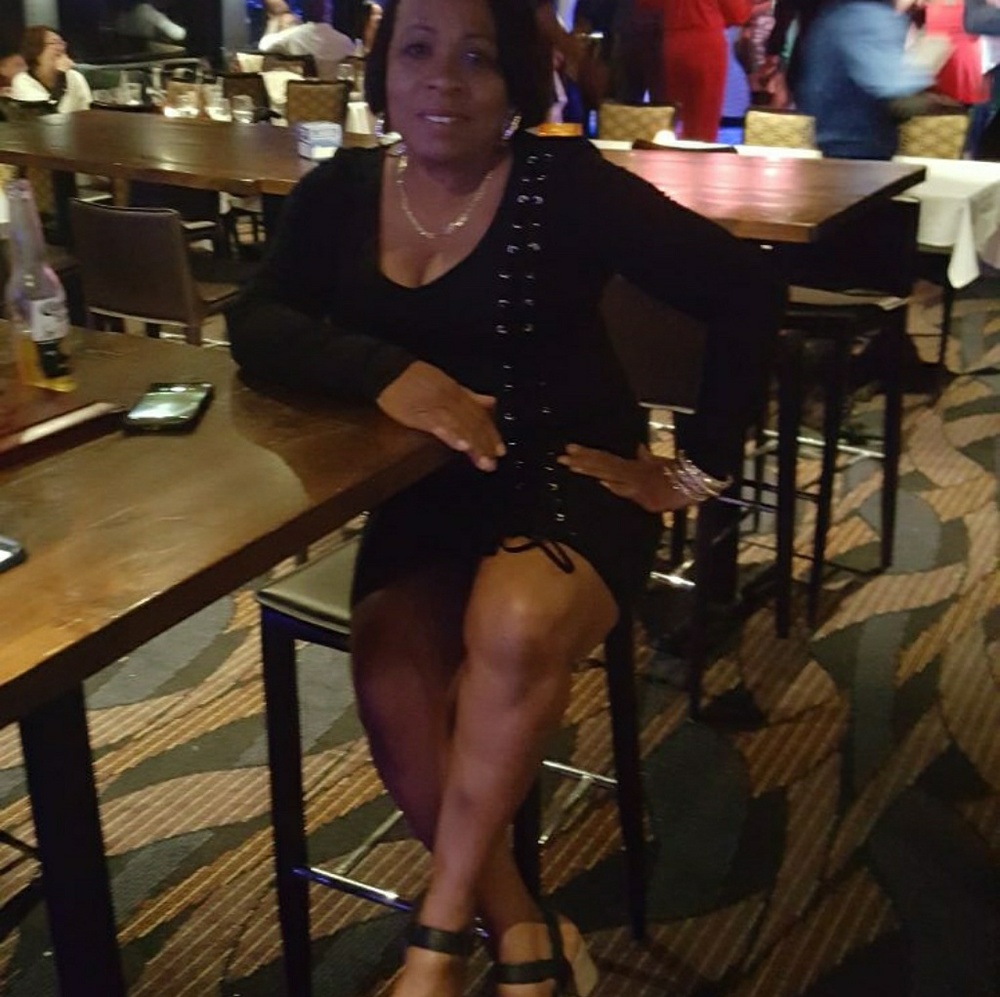 Meet your Posher, Beverly